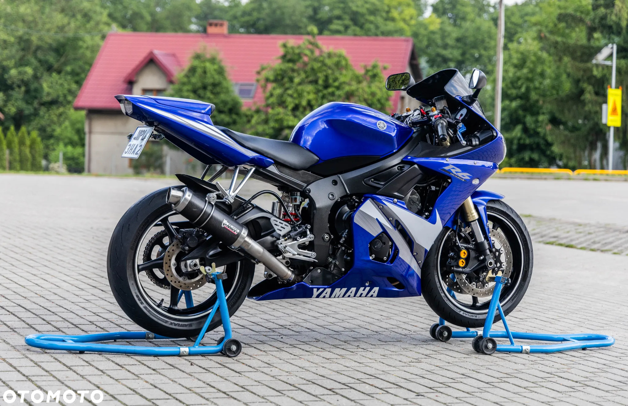 Yamaha R6 - 4