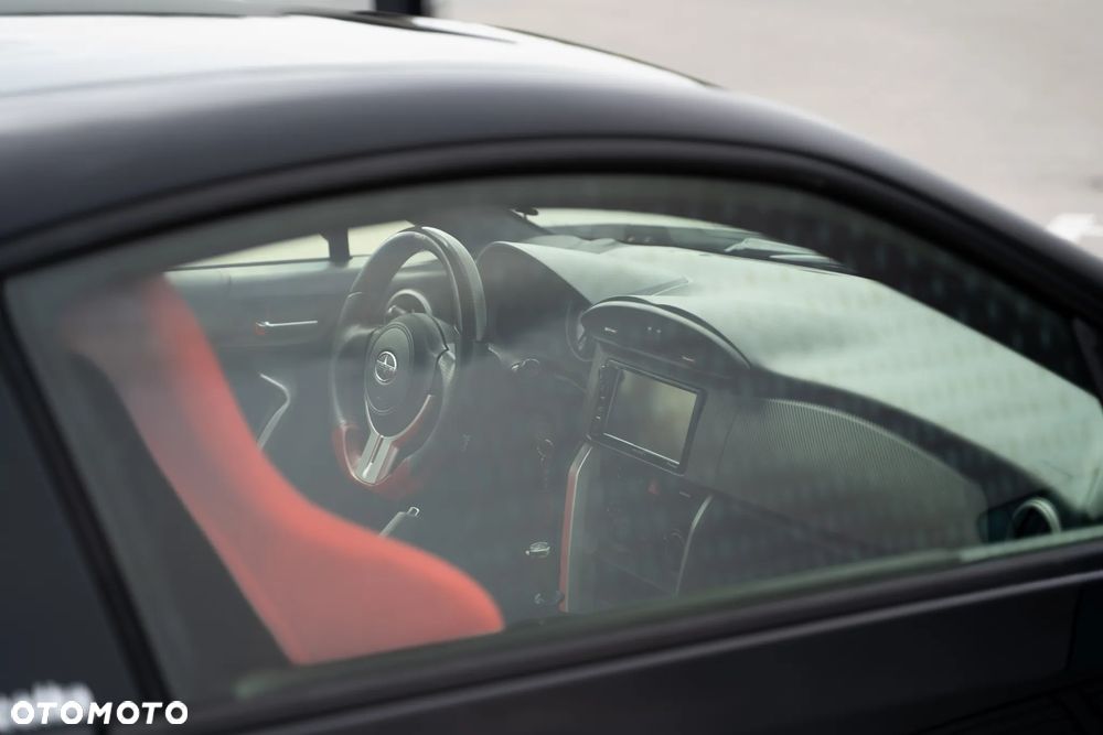 Toyota GT86 2.0 Premium - 21