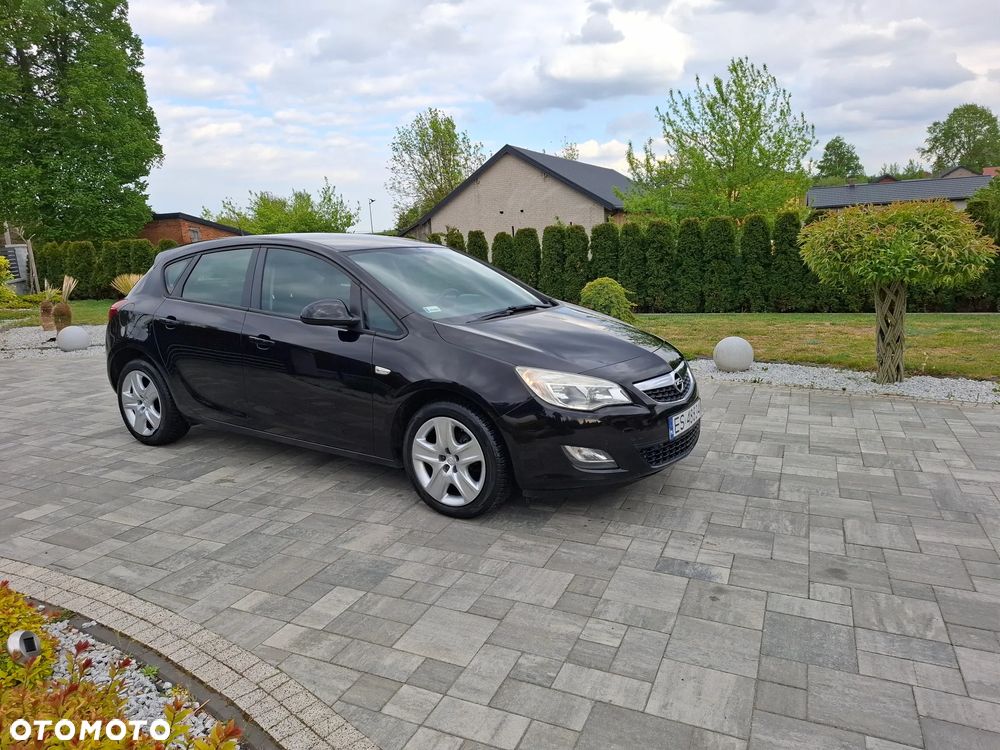 Opel Astra 1.4 Turbo Cosmo - 17
