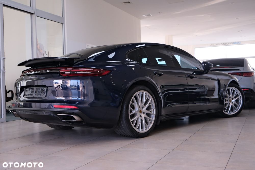 Porsche Panamera - 10