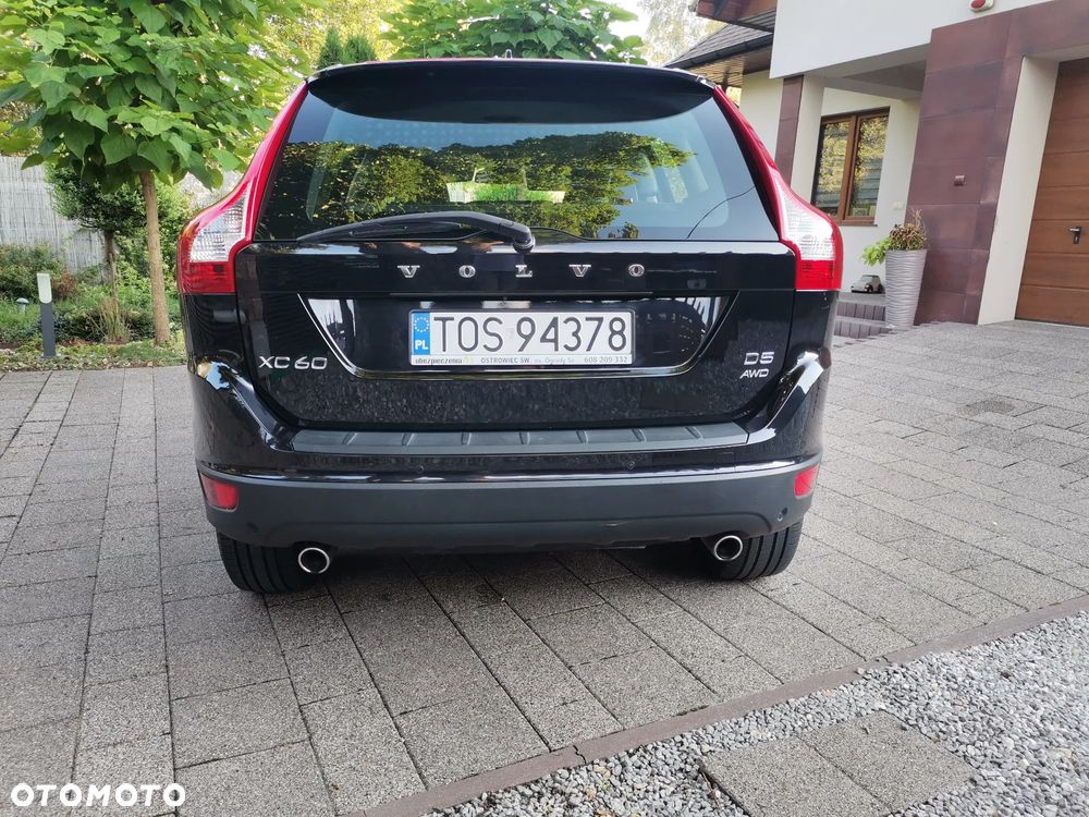 Volvo XC 60 D5 AWD Base - 9