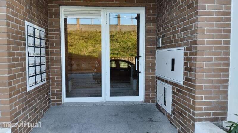 Apartamento T2 em Ermesinde, Valongo - Boas áreas e acessibilidades - Grande imagem: 3/16