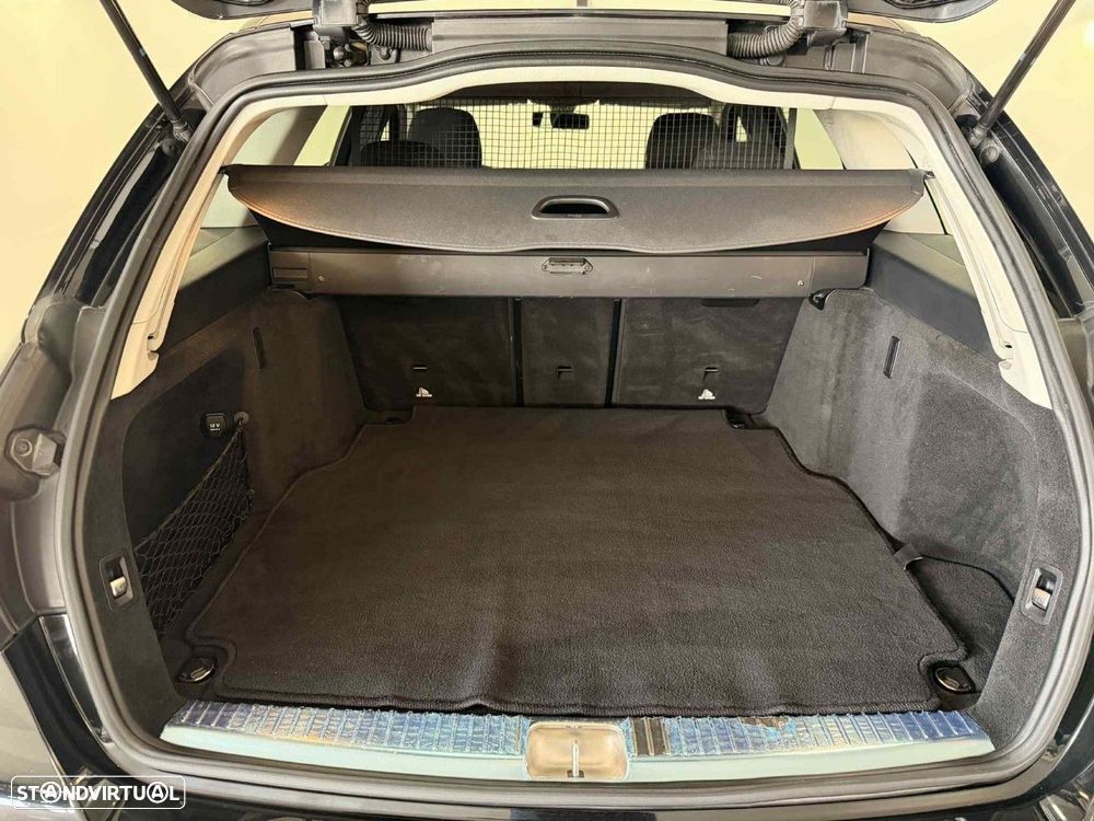 Mercedes-Benz C 220 d Avantgarde - 22