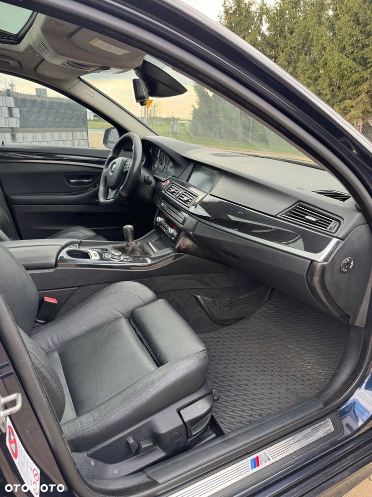 BMW Seria 5 - 23