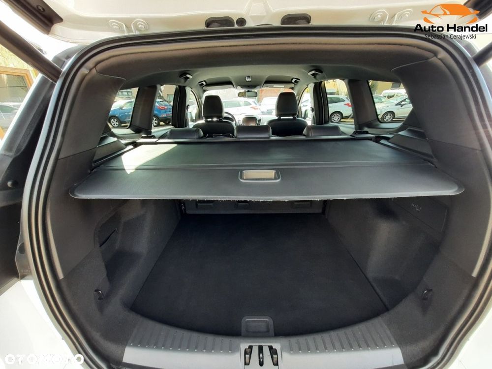 Ford Kuga 1.5 EcoBoost 2x4 ST-Line - 15