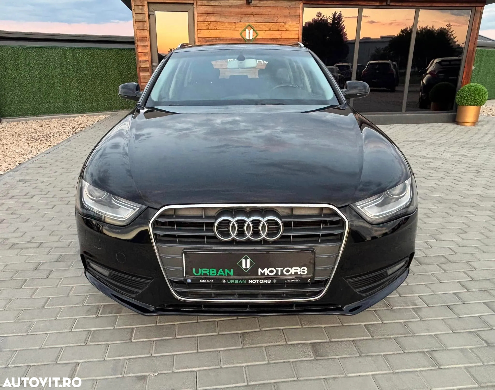 Audi A4 Avant 2.0 TDI DPF Ambition - 14