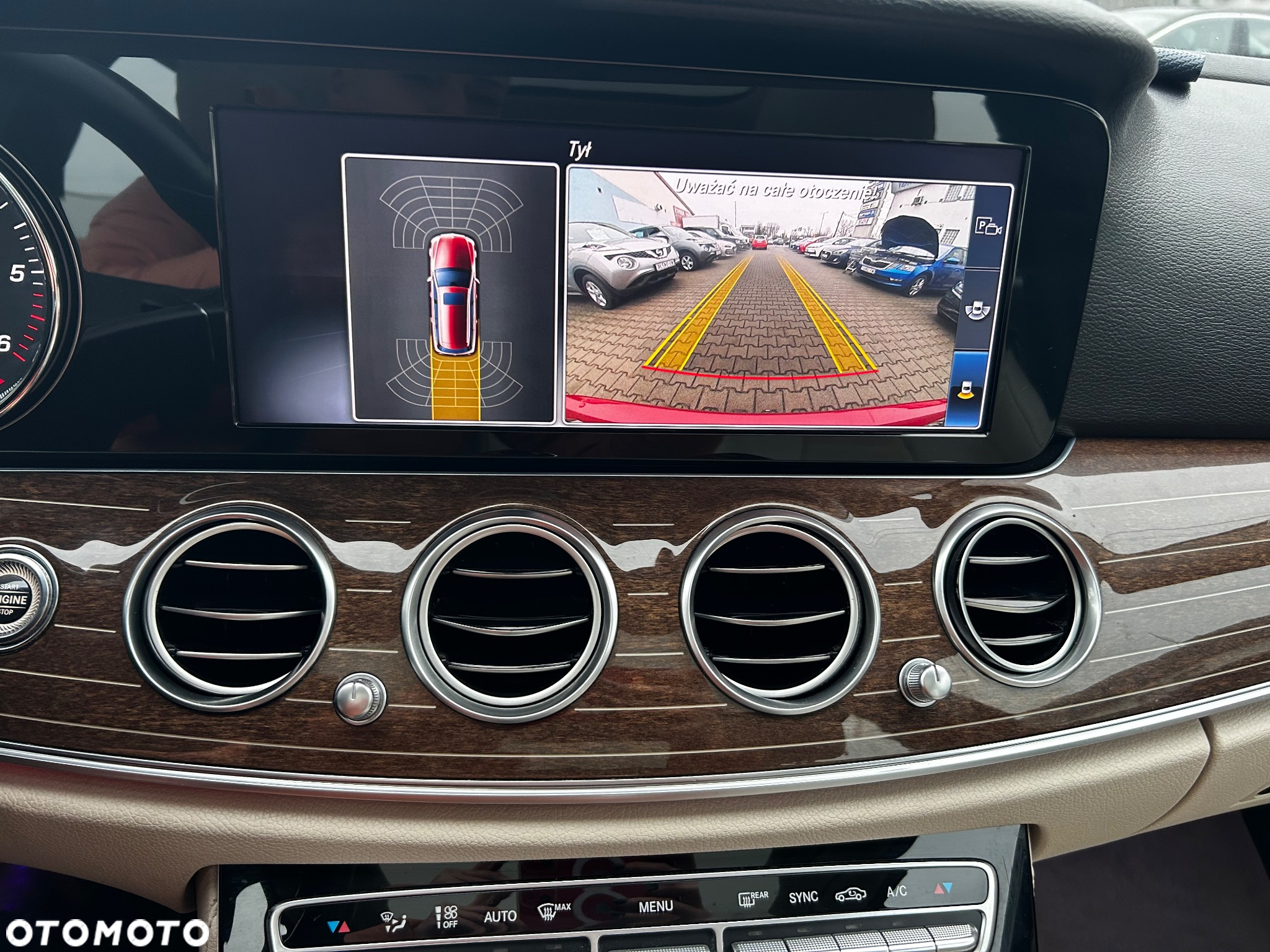 Mercedes-Benz Klasa E 220 d 4Matic 9G-TRONIC Avantgarde - 15