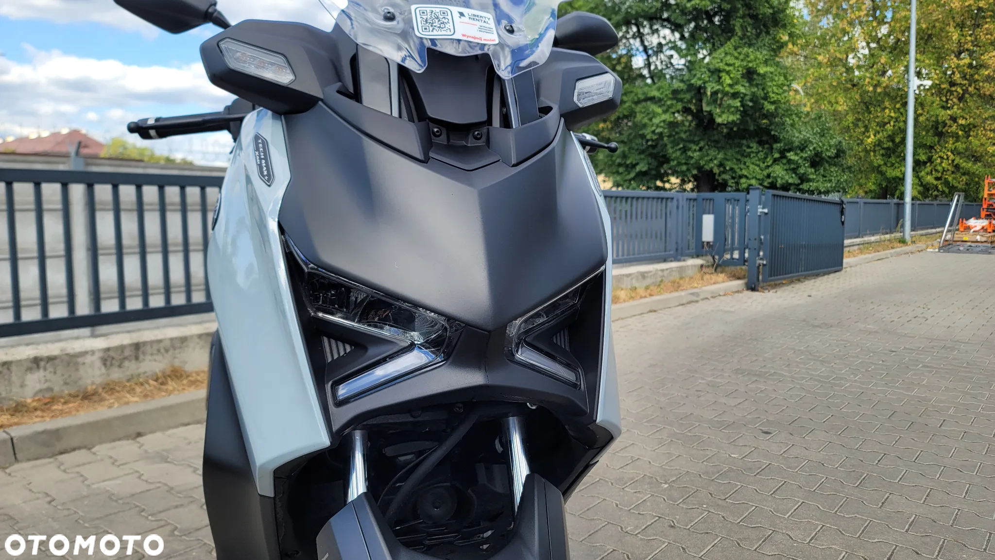 Yamaha X-max - 13