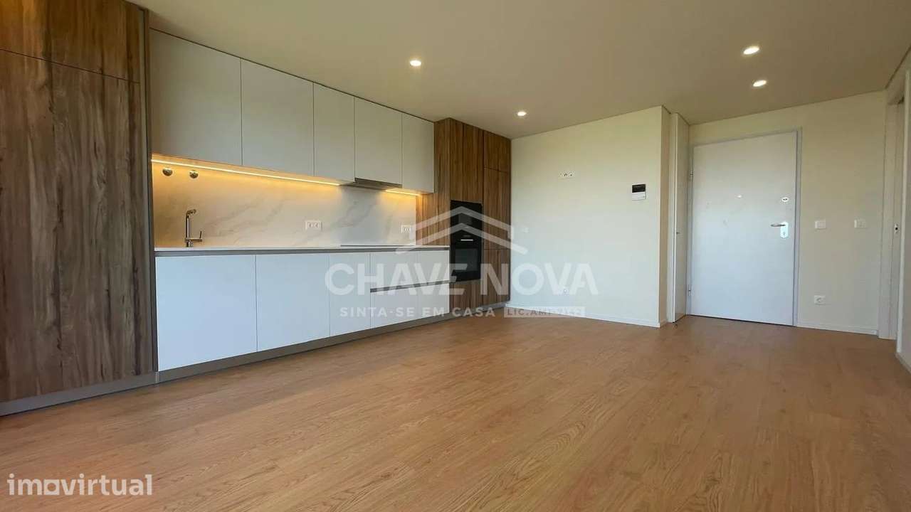 T1 Novo c/ Varanda e Lugar de Garagem em Oliveira do Douro - Grande imagem: 3/23