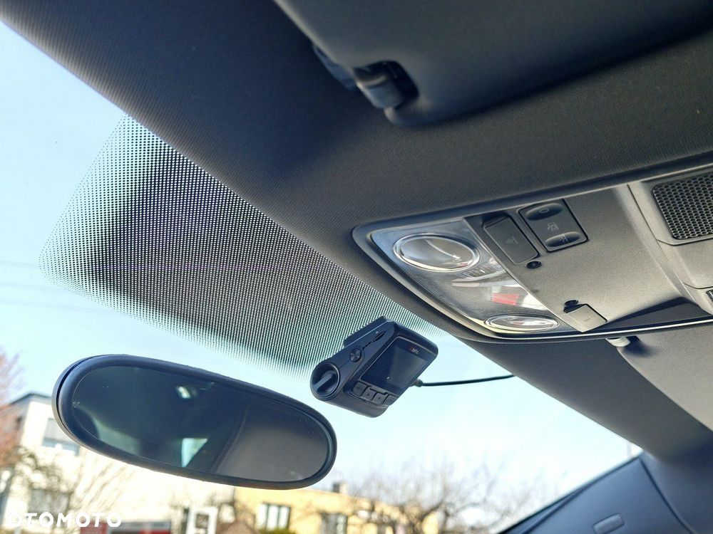 Volkswagen Scirocco - 25