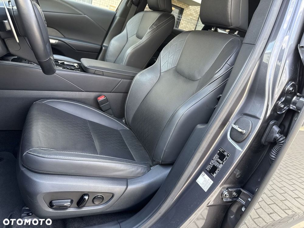 Lexus RX - 16