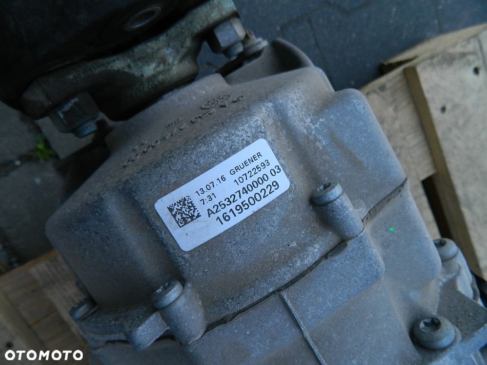 SKRZYNIA BIEGÓW AUTOMAT MERCEDES W204 W212 W218 X204 2017R 4MATIC 722965 KOMPLETNA - 2
