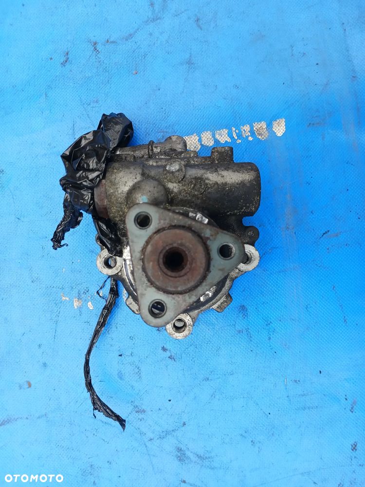 POMPA WSPOMAGANIA AUDI A4 B7 A6 C6 2.0 2.7 3.0TDI BMK 4F0145155A - 3