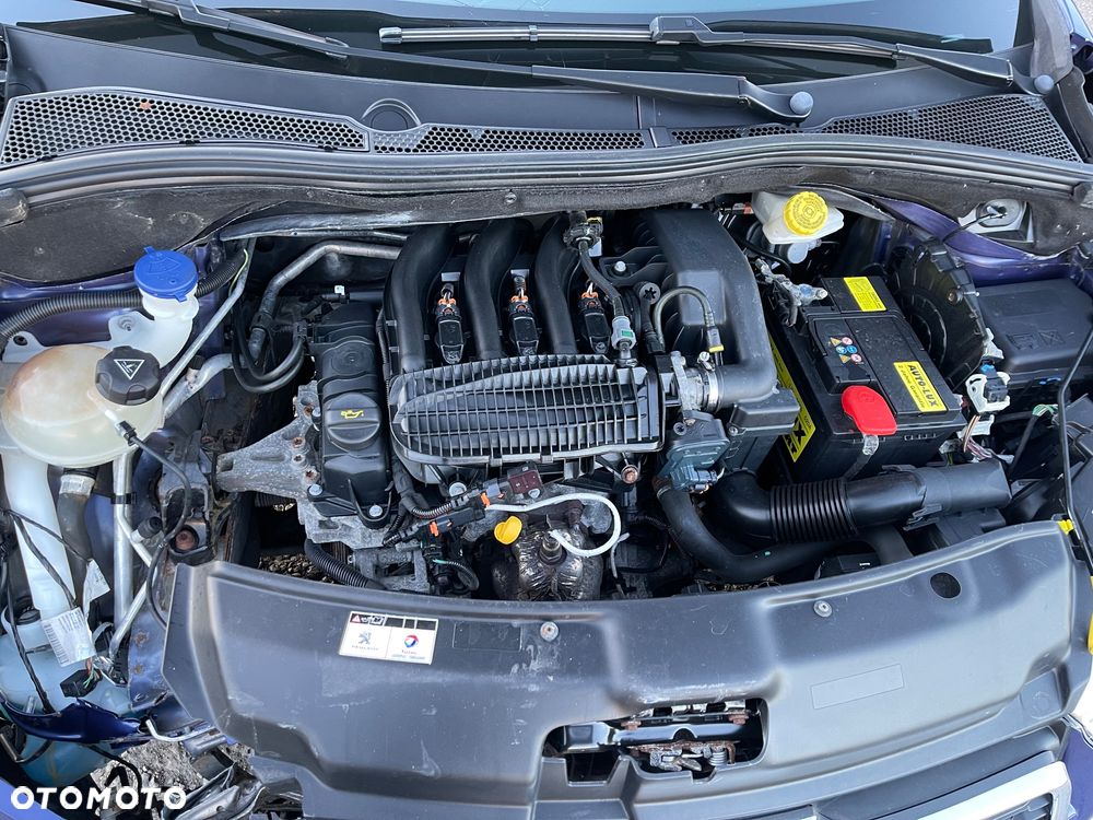 Peugeot 208 82 PureTech Style - 6