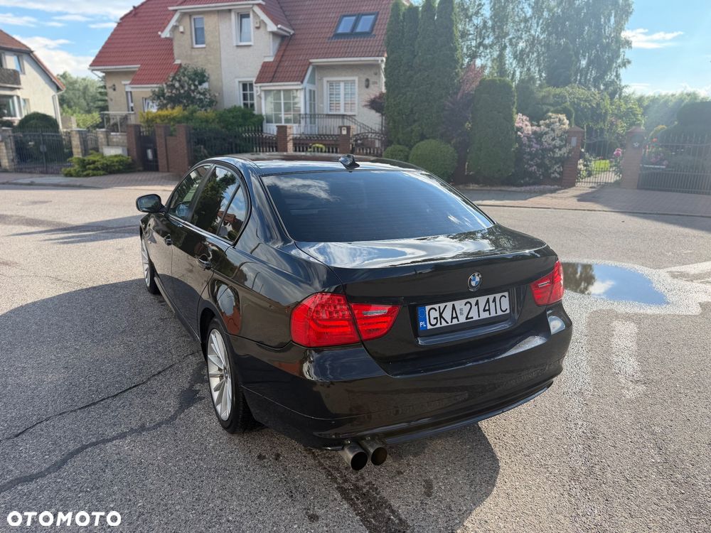 BMW Seria 3 318i - 7