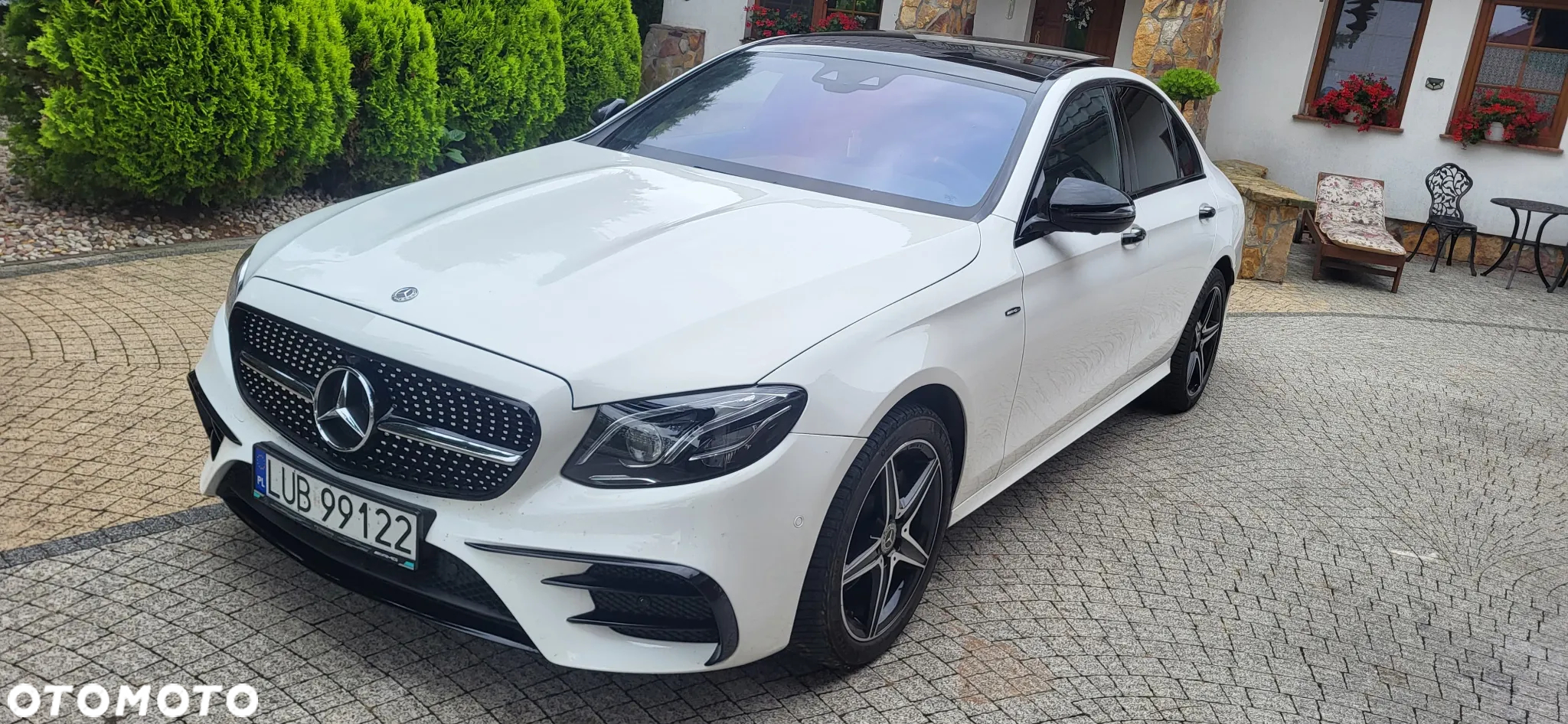 Mercedes-Benz Klasa E 220 d 4-Matic 9G-TRONIC - 4