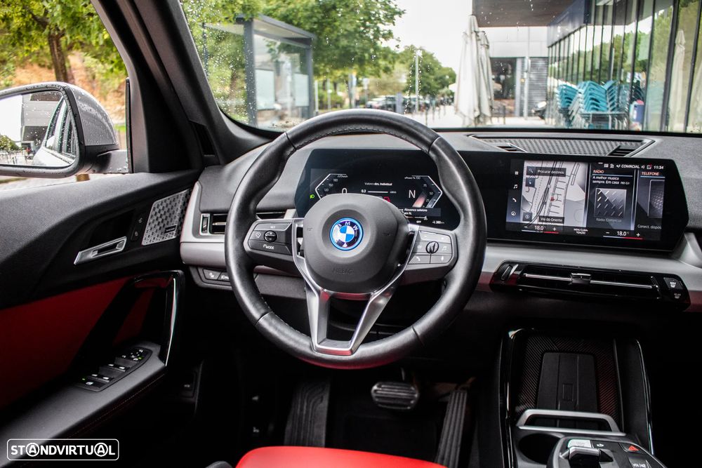 BMW iX1 xDrive30 - 40