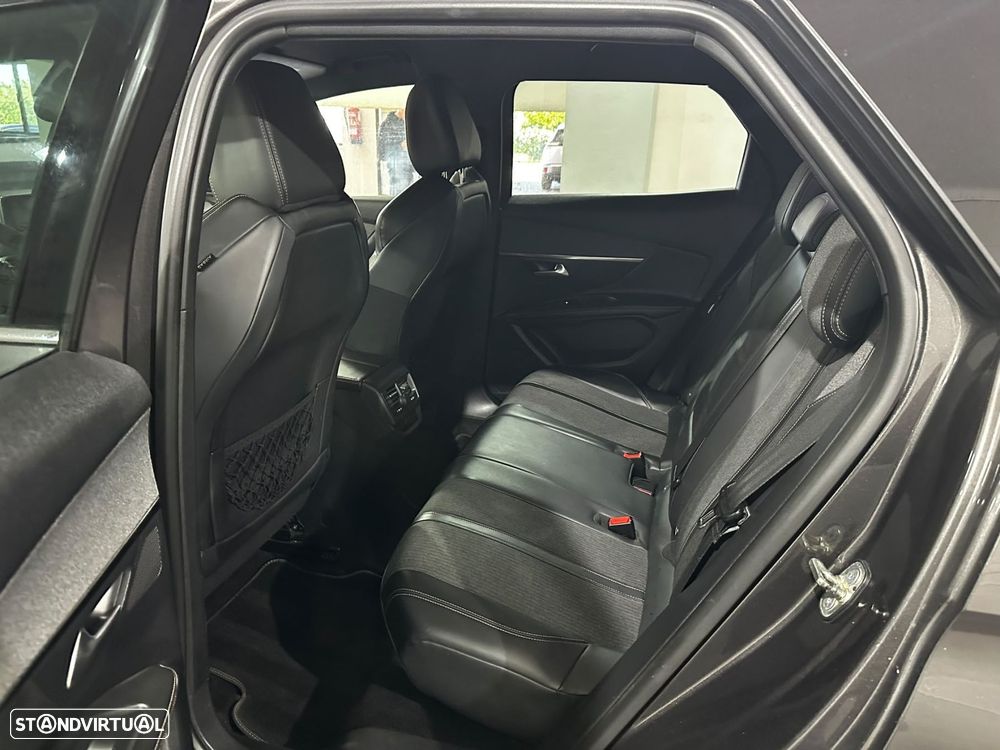 Peugeot 3008 - 15