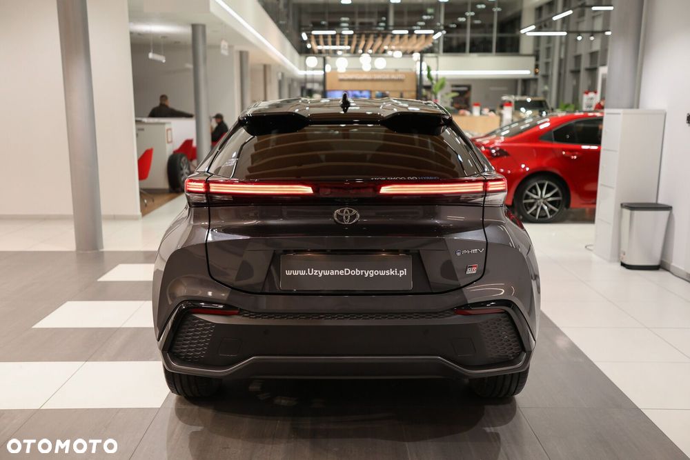 Toyota C-HR - 6