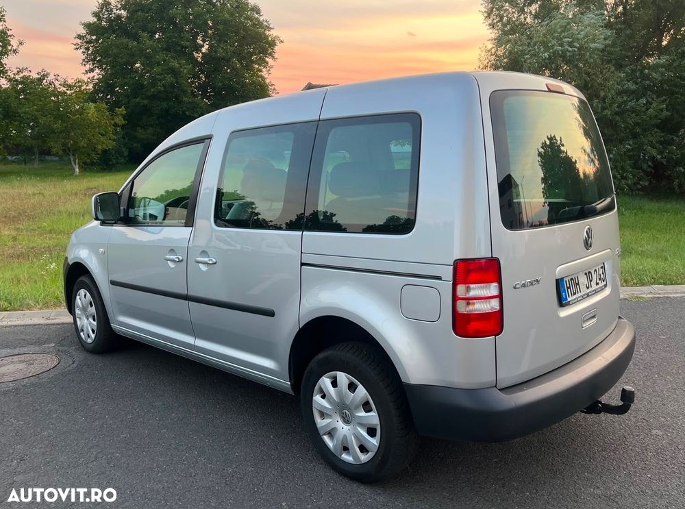Volkswagen Caddy 2.0 TDI Comfortline - 4