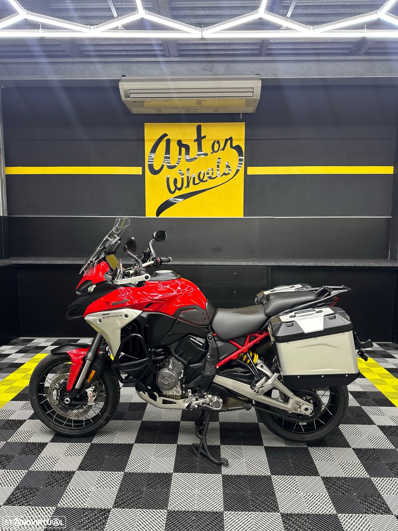 Ducati Multistrada V4 Rally - 13