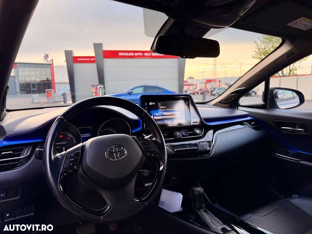 Toyota C-HR Style - 12
