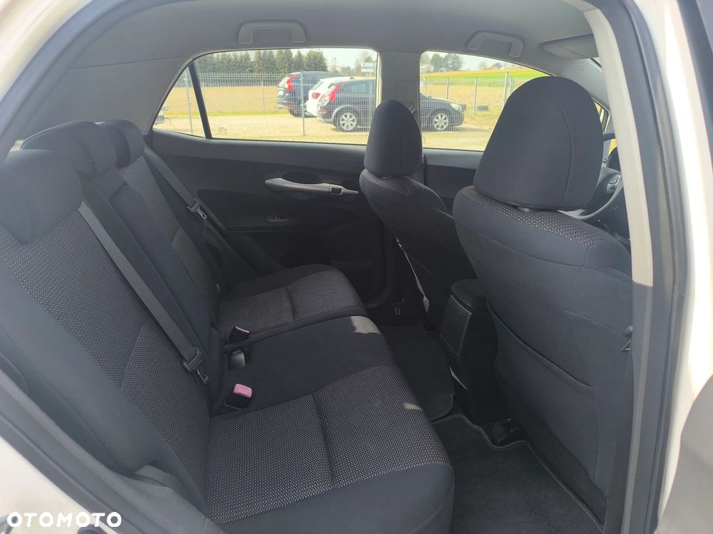 Toyota Auris 2.0 D-4D Edition - 10
