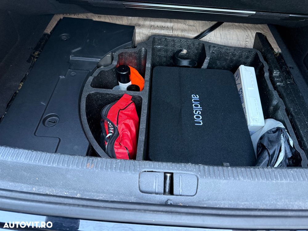 Volkswagen Passat CC 2.0 TDI BMT DSG - 24