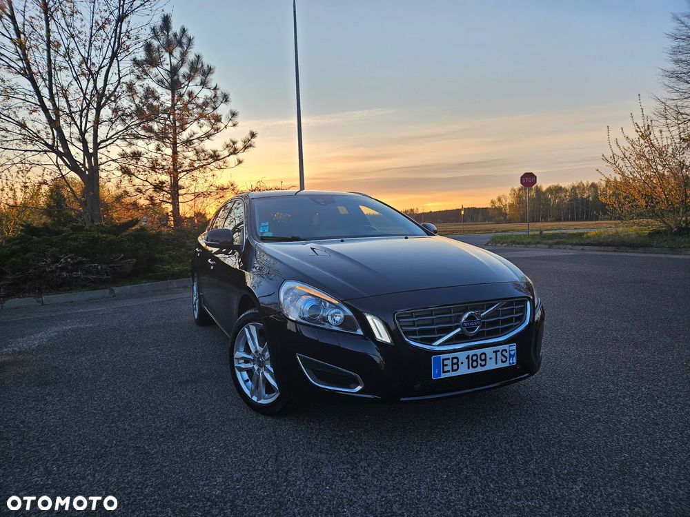 Volvo V60 DRIVe Summum - 4