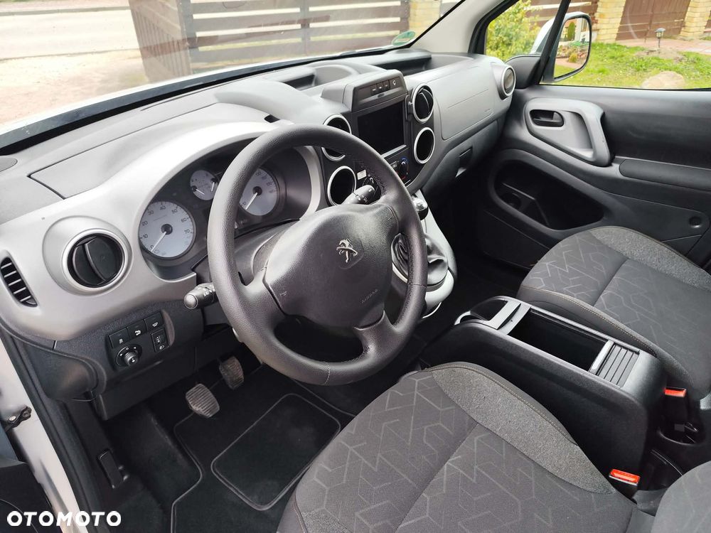 Peugeot Partner - 8