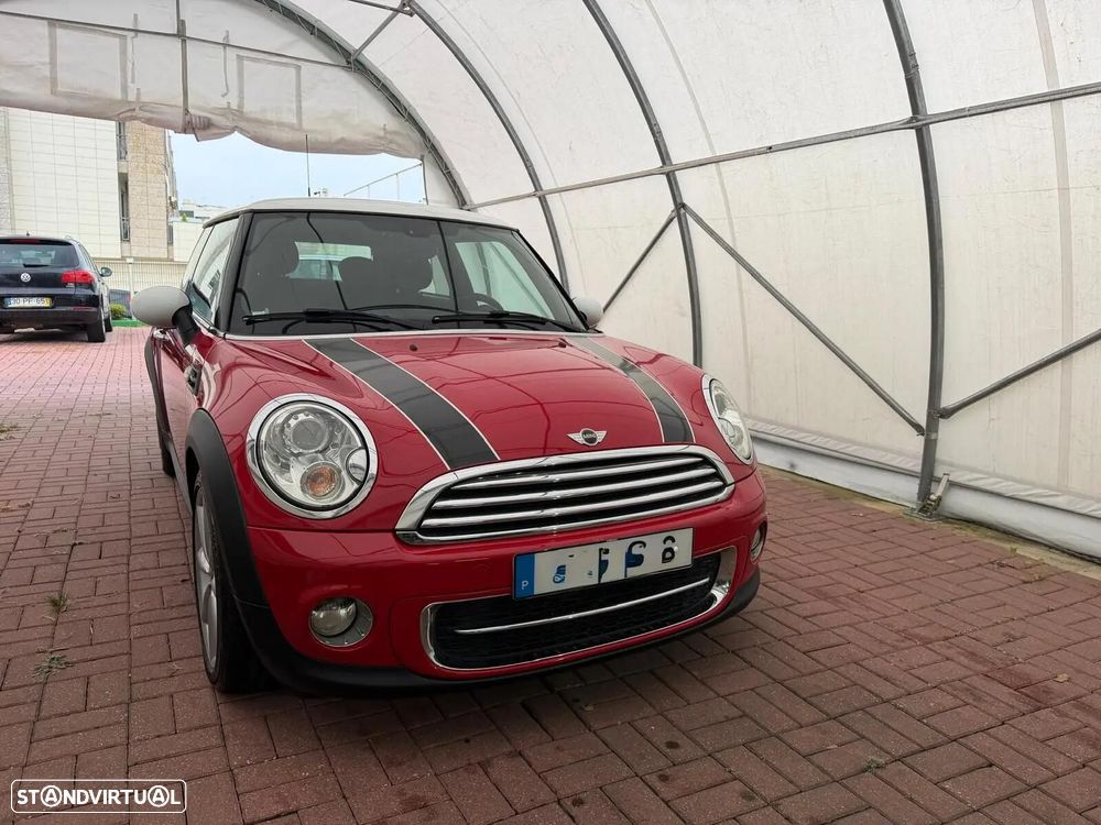MINI 3 Portas Cooper D - 9