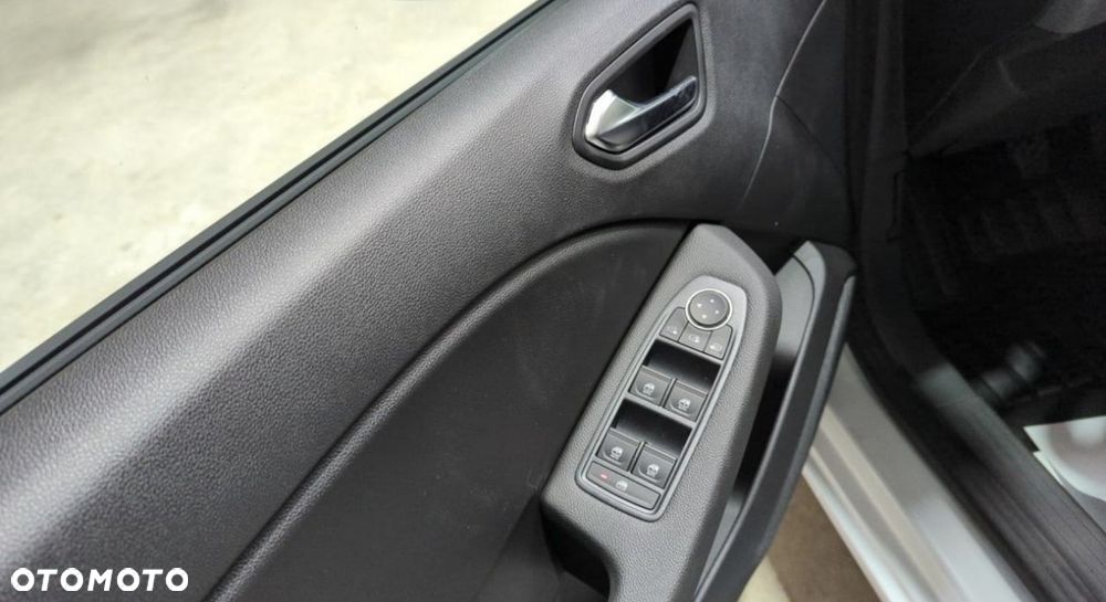 Renault Clio 1.0 TCe Evolution - 6