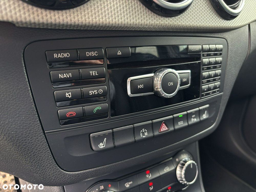 Mercedes-Benz Klasa B 200 7G-DCT UrbanStyle Edition - 15
