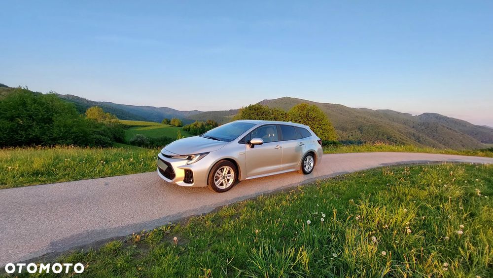 Toyota Corolla 1.8 Hybrid Selection - 1