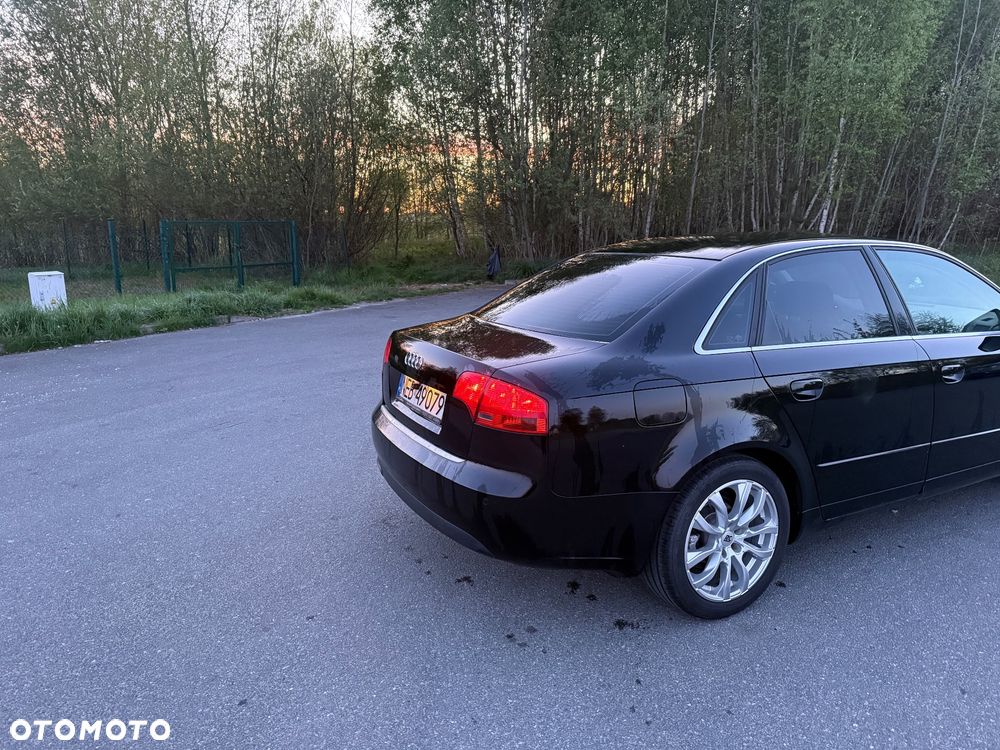 Audi A4 Limousine 2.0 TDI - 5