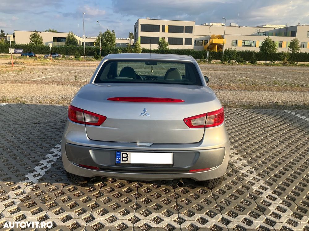 Mitsubishi Colt - 5