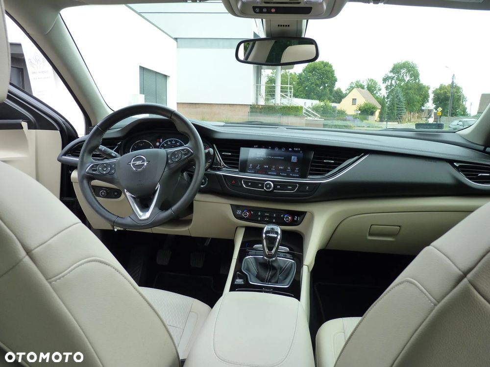 Opel Insignia 2.0 CDTI Exclusive S&S - 17