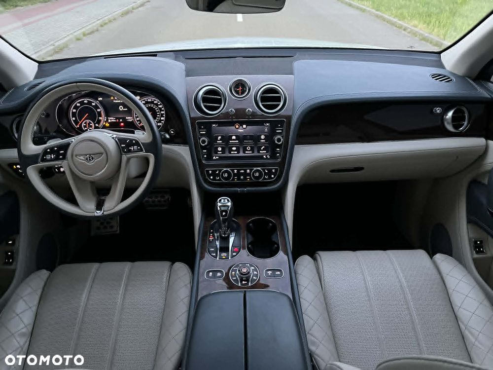 Bentley Bentayga W12 First Edition - 13
