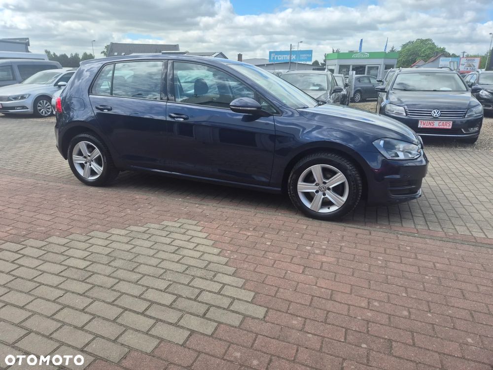 Volkswagen Golf 2.0 TDI SCR Comfortline - 4