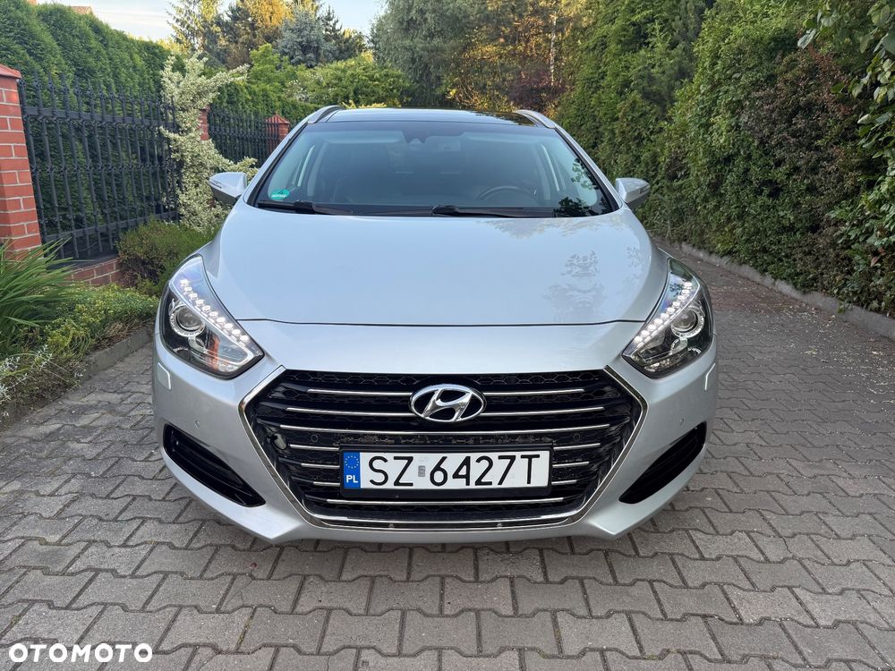 Hyundai i40 Kombi blue 1.7 CRDi DCT Premium - 10