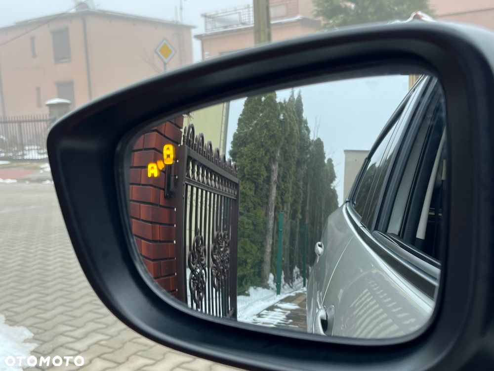 Mazda 2 SKYACTIV-G 90 Homura Aka - 26