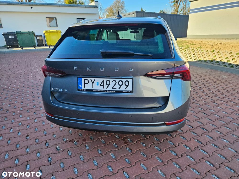 Skoda Octavia 2.0 TDI Style DSG - 7
