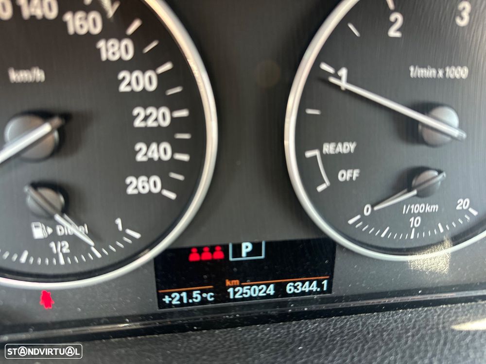 BMW 216 Active Tourer d Pack M Auto - 11