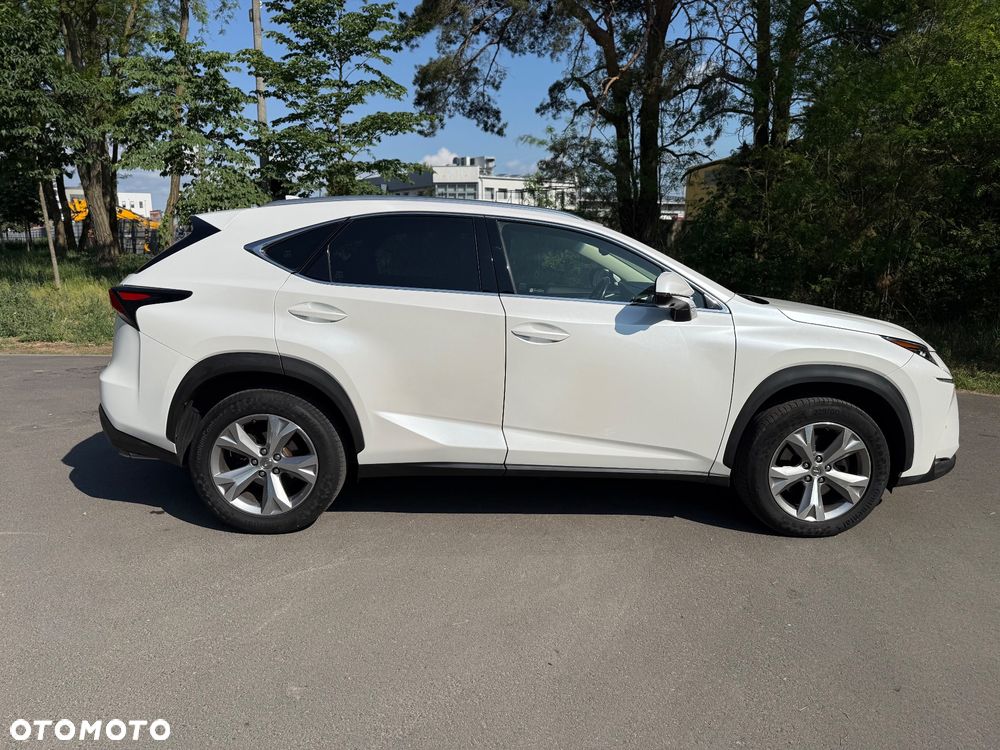 Lexus NX 200t Prestige AWD - 18
