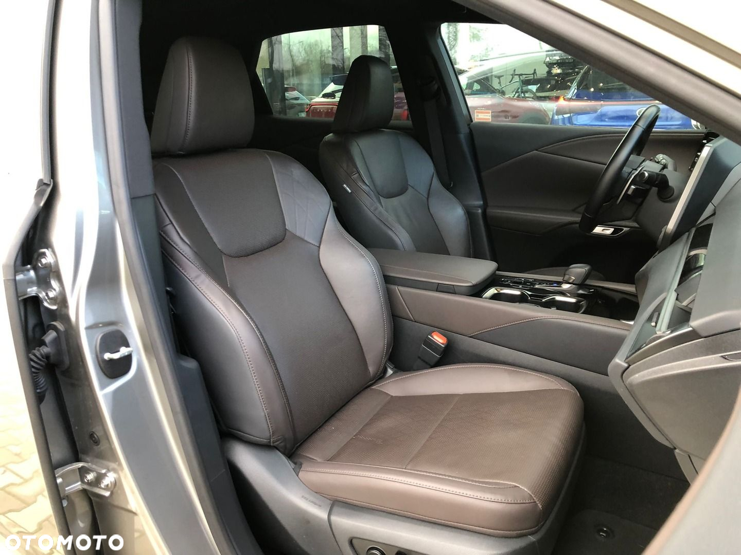 Lexus RX - 26