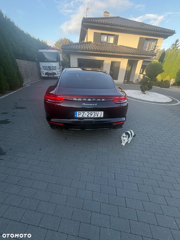 Porsche Panamera 2019 photo 5