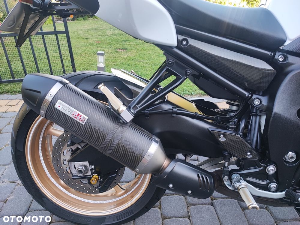Yamaha FZ8 - 14
