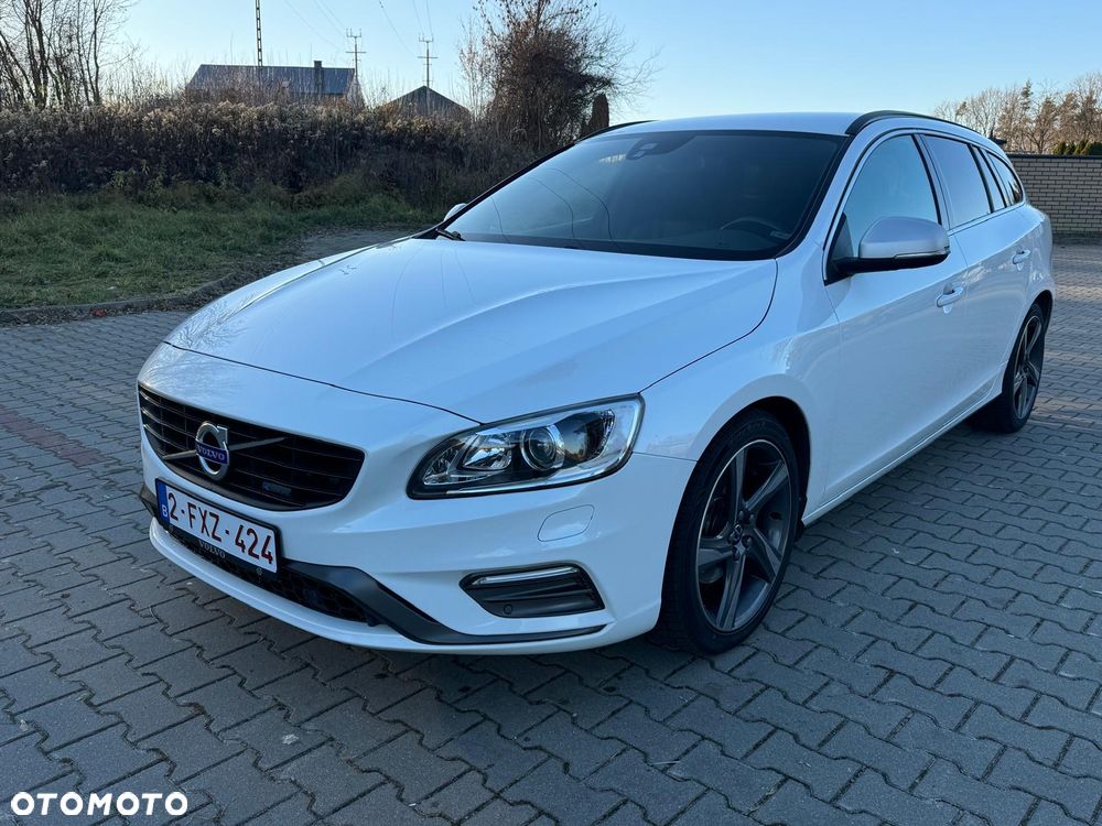 Volvo V60 D4 Drive-E R-Design Summum - 2