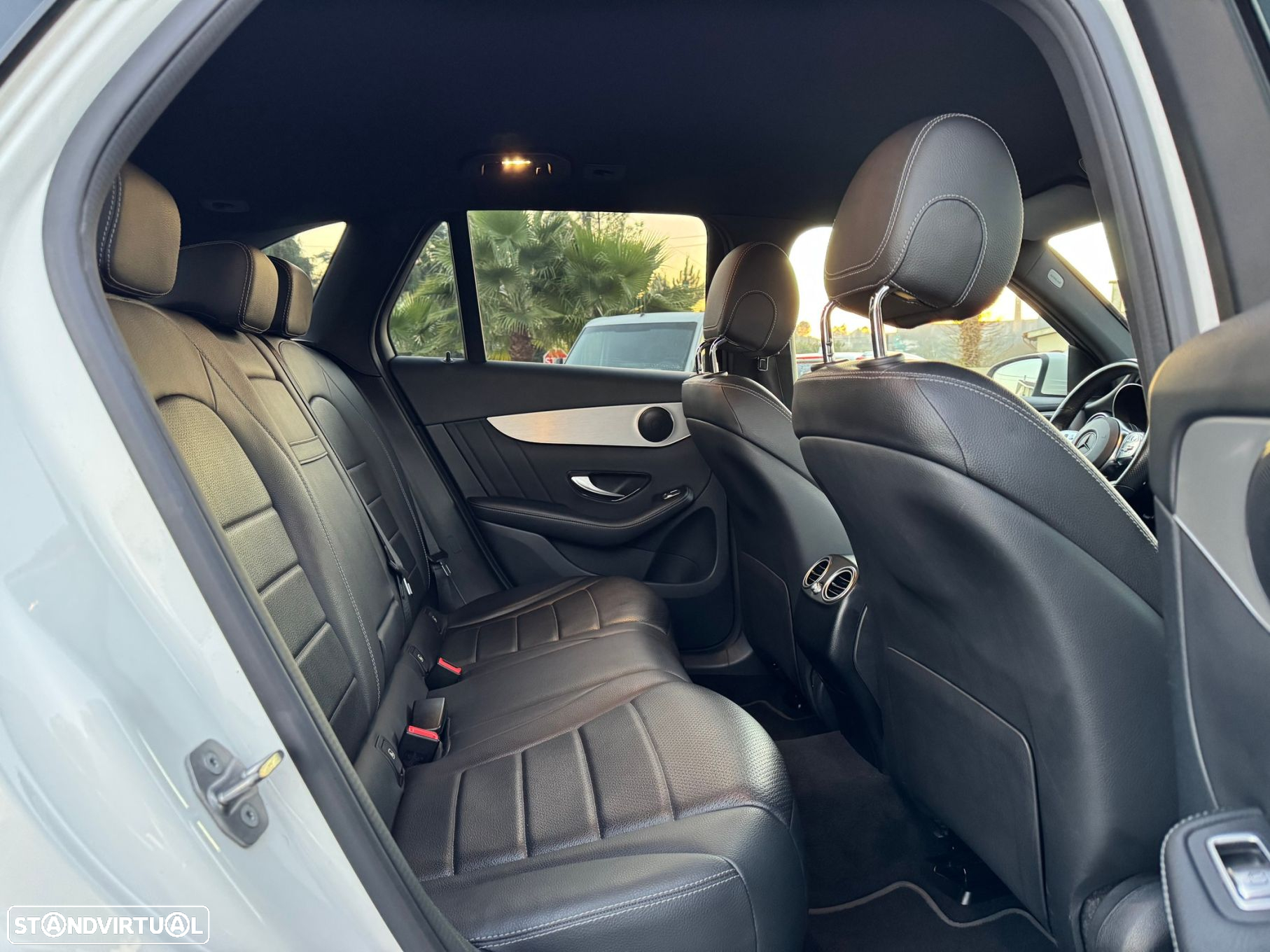 Mercedes-Benz GLC 220 d 4Matic 9G-TRONIC AMG Line - 7
