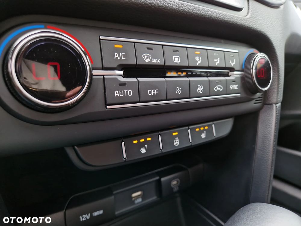 Kia XCeed 1.5 T-GDI L DCT - 23
